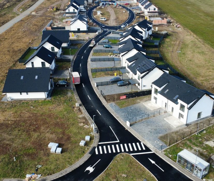 Comision 0%,Case individuale,ansamblu Sura Mica