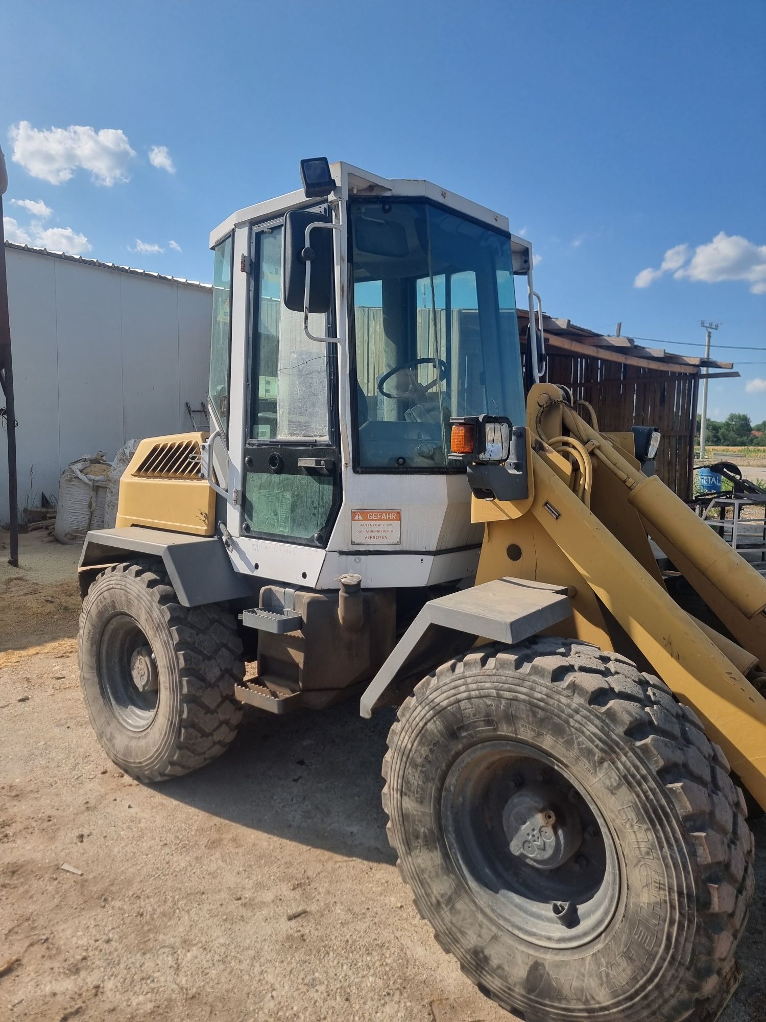 Liebherr L 509 incarcator frontal