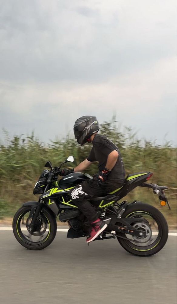 Kawasaki Z125 2022 ABS