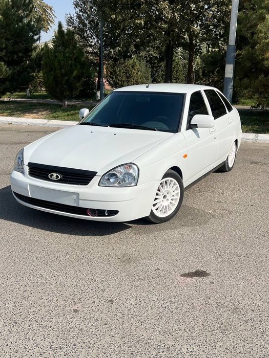 Lada priora 21072