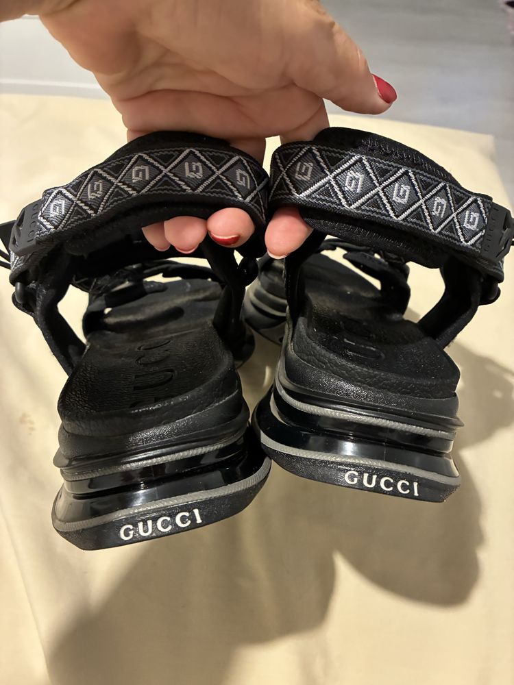 Sandale Gucci vin unui nr 39