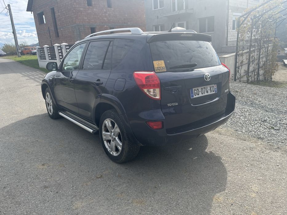 Vand Toyota Rav4