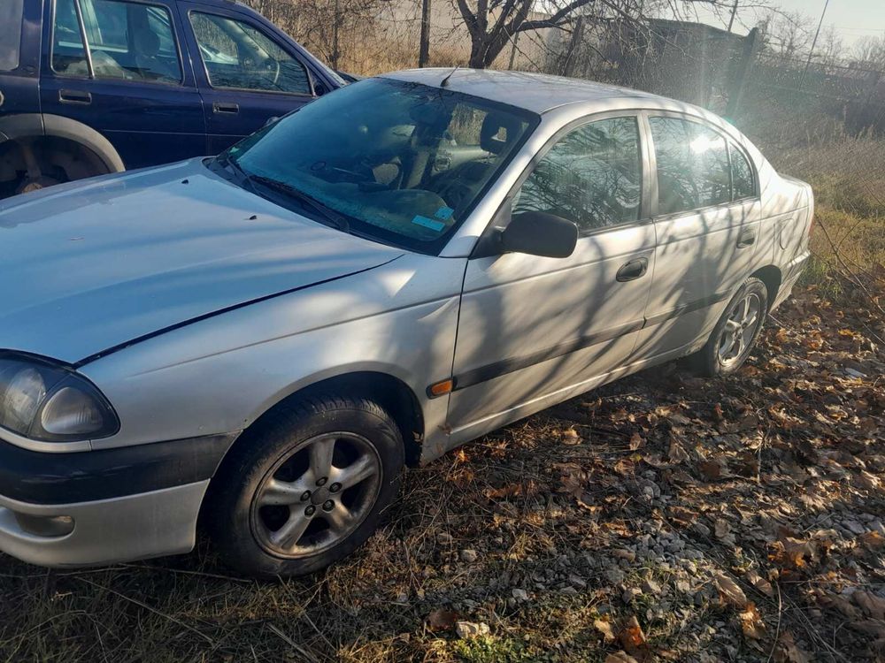 Toyota Avensis / Тойота Авенсис 1.6i 110к.с. - НА ЧАСТИ!