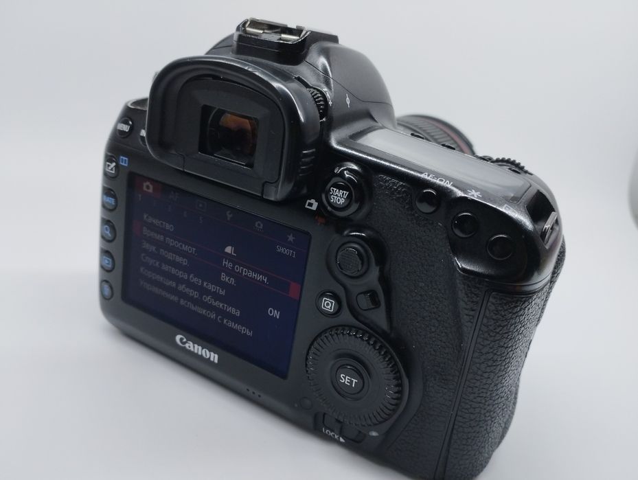 Canon EOS 5D Mark4 kit, yaxshi holatda