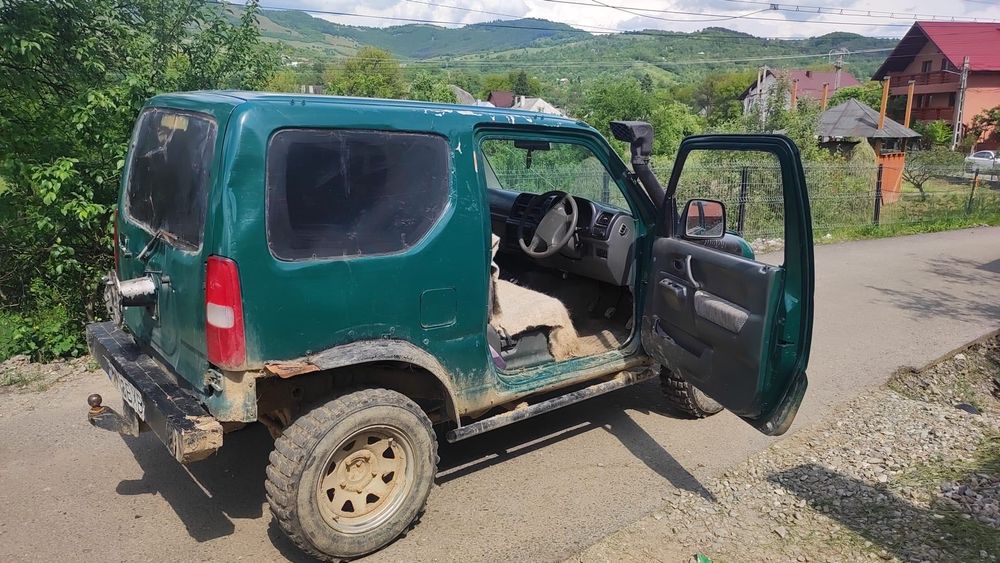Suzuki jimmy  de vanzare  volan Dreapta