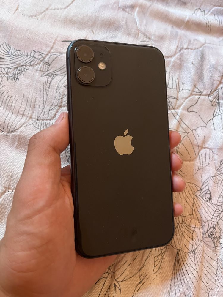 iphone 11 в идеальном состояний