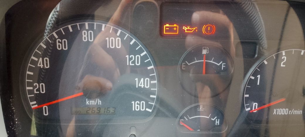 ___ISUZU NP21___