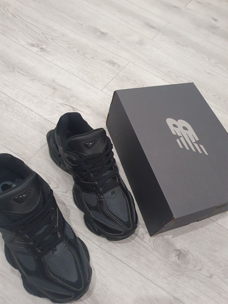 New balance маратонки