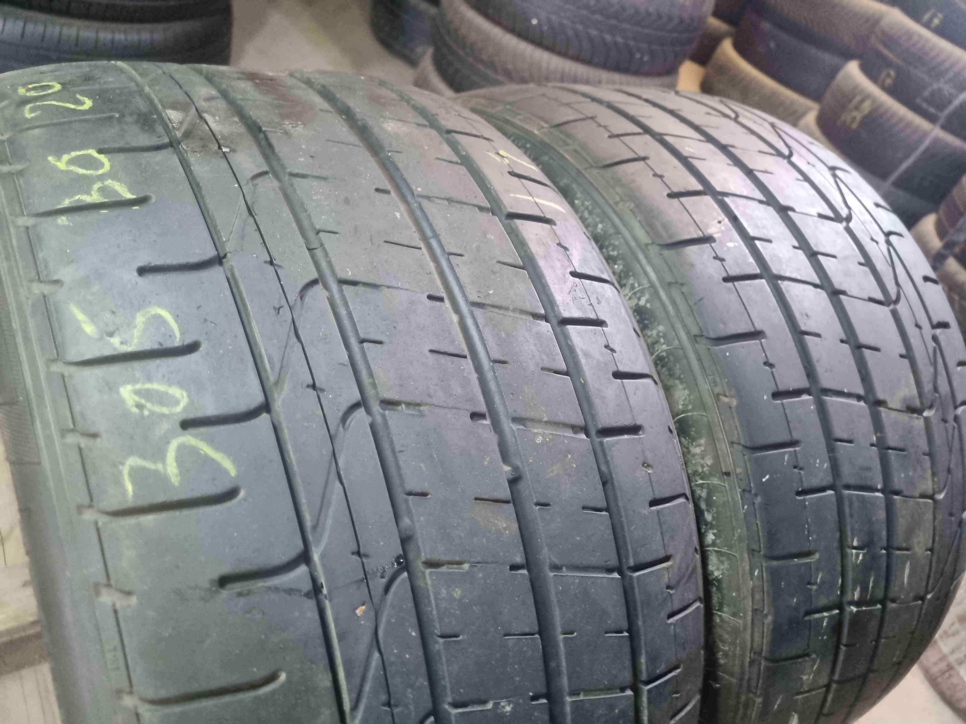 SET 2 Anvelope Vara 305/30 R20 PIRELLI P Zero Corsa