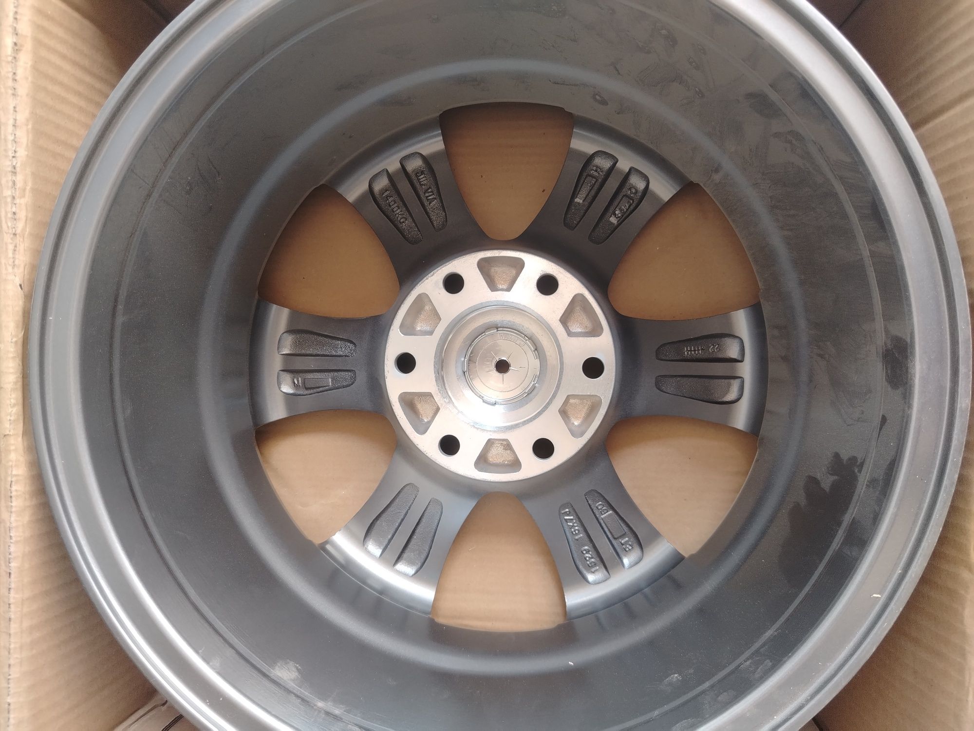 Mercedes benz sprinter W906 uchun diska  alimen