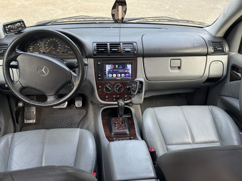 Mercedes-Benz ML 270 CDI – 2001 – AUTOMAT