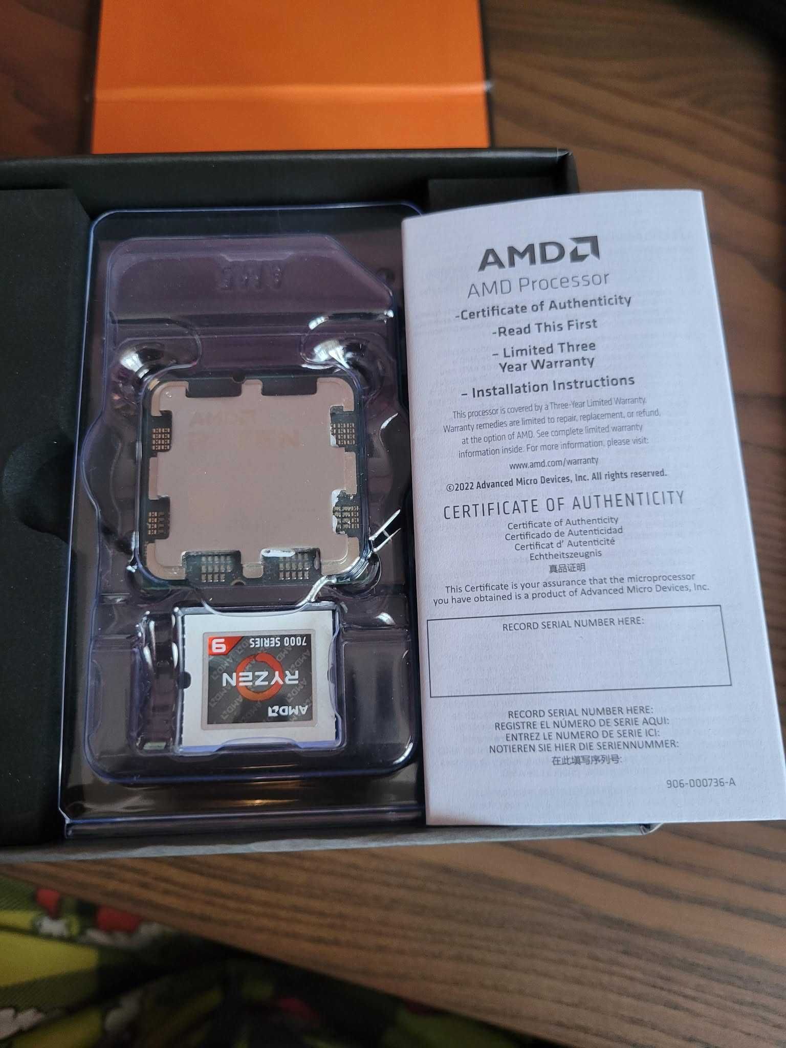 AMD Ryzen 9 7900X - Тray, AM5