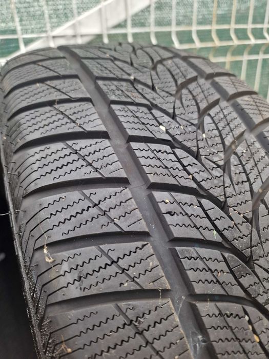 Anvelope iarna 225/45/R19 96v Imperial Snowdragon UHP