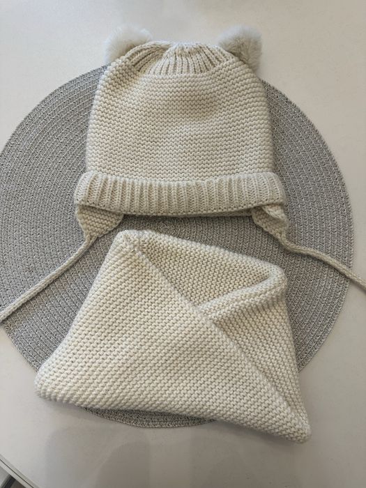 Set fular si caciula Zara