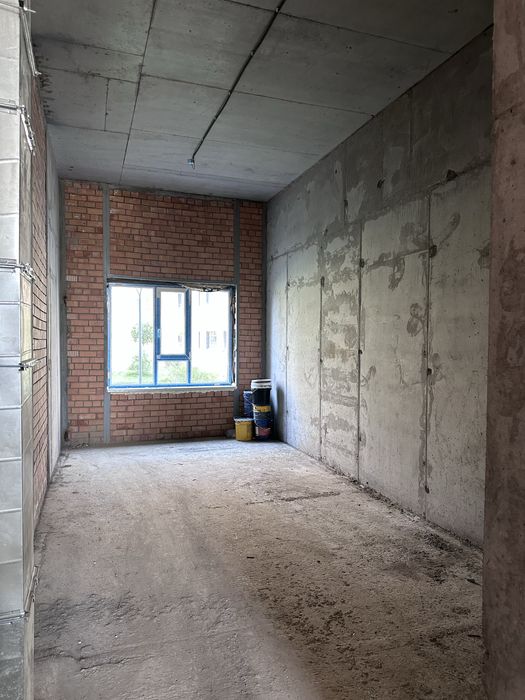 Сдам в аренду коммерческое помещение ст.м.Янгиабад