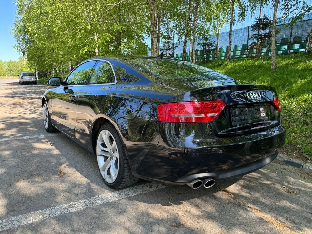 Vand Audi A5 2011