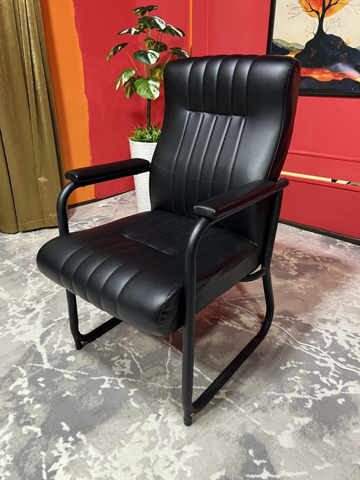 Kreslo sotiladi xolati yaxshi