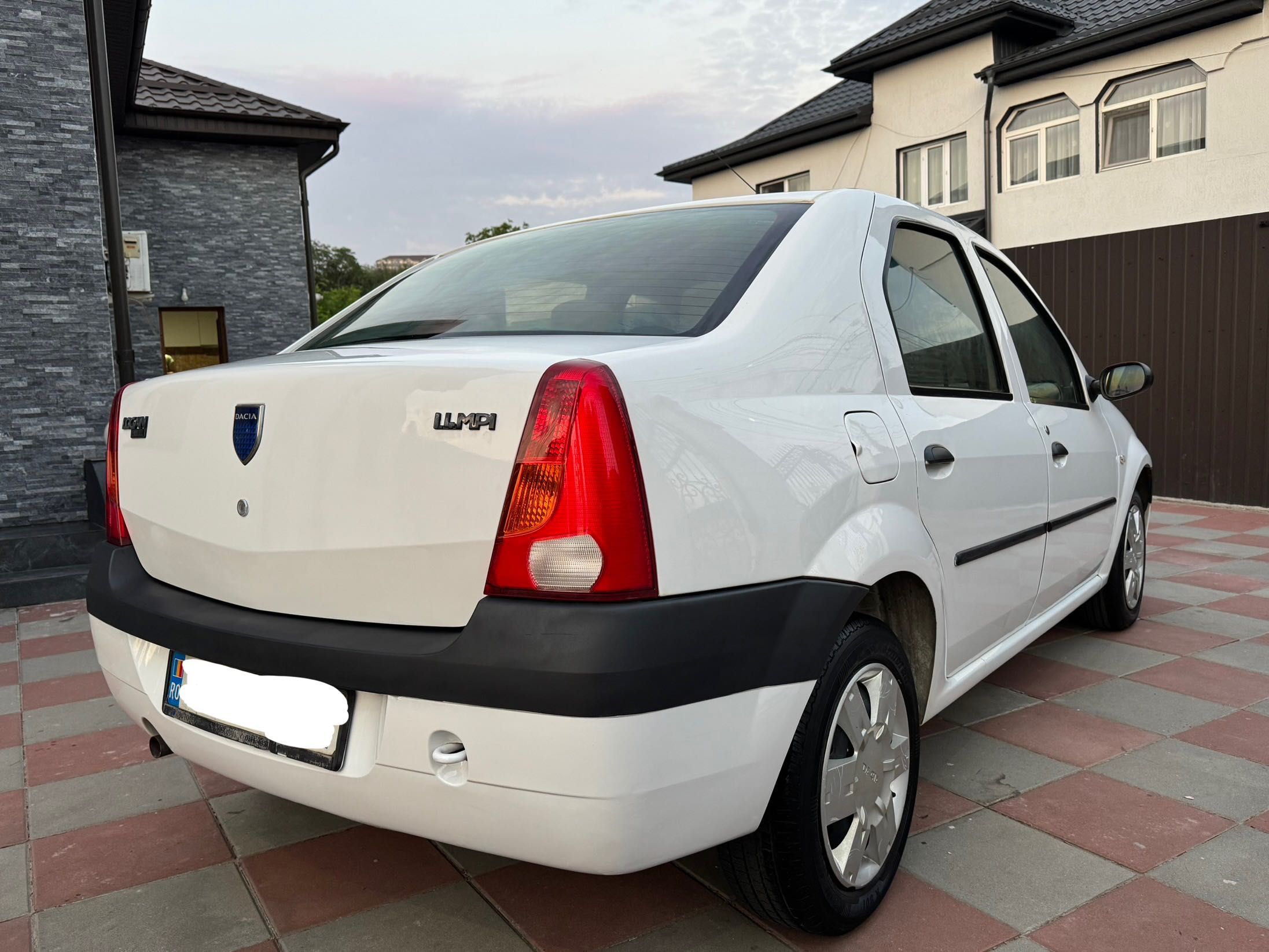 Dacia Logan 2006, 1.4MPI 40.000KM