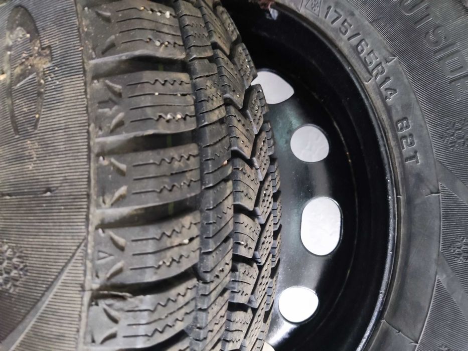 Гуми с джанти 175/70,65 R14
