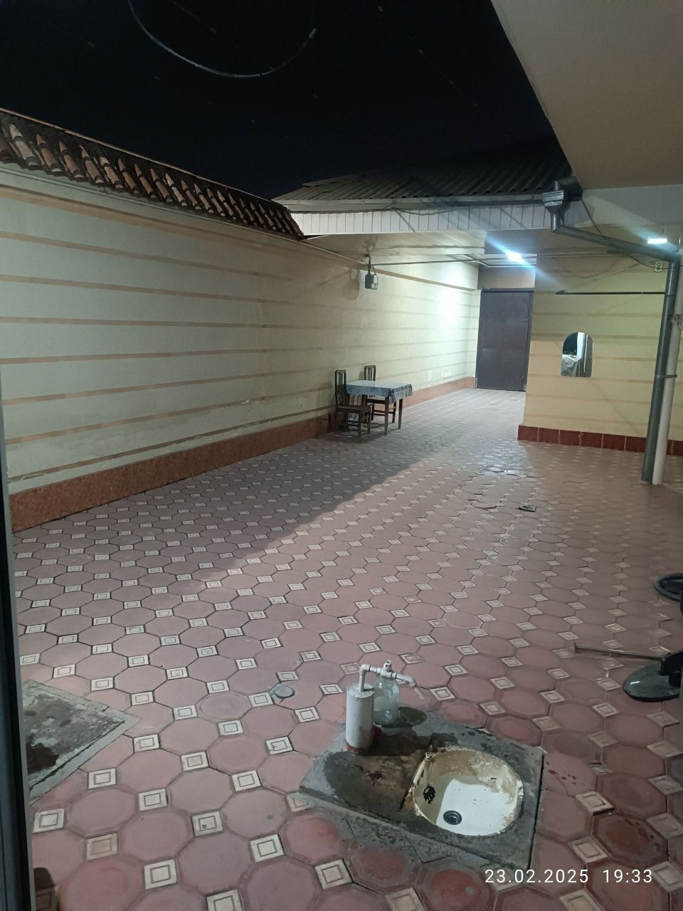 Hovli arendaga beriladi 2ta rozgoram tursa boladi