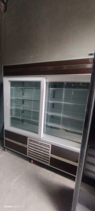 Ветрина халадилник