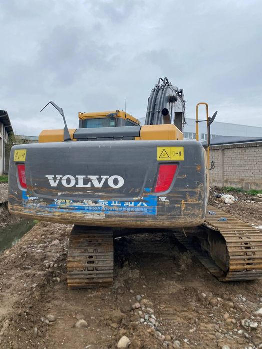 Продается гусеничный экскаватор Volvo 220D