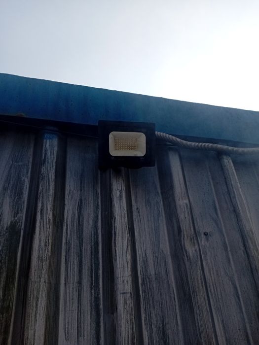 Продаётся контейнера Бытовка