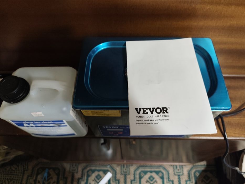 Ултразвукова вана Vevor 3литра и разтвор за почистване