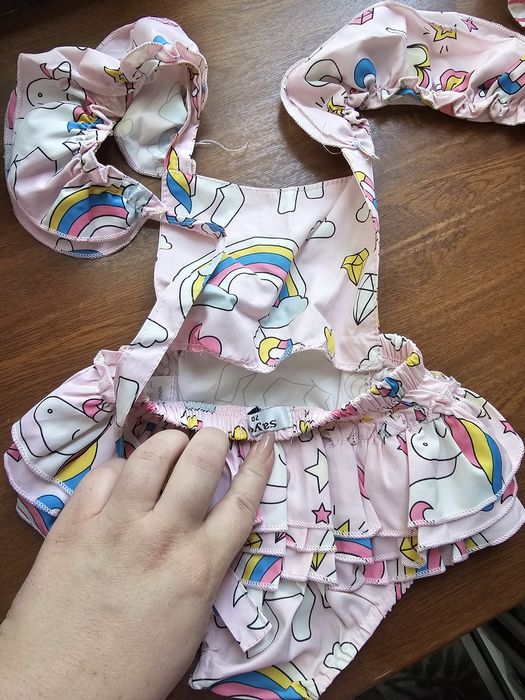 Уостюмчик и косбинезоны для девочки 3 -6 месяцев