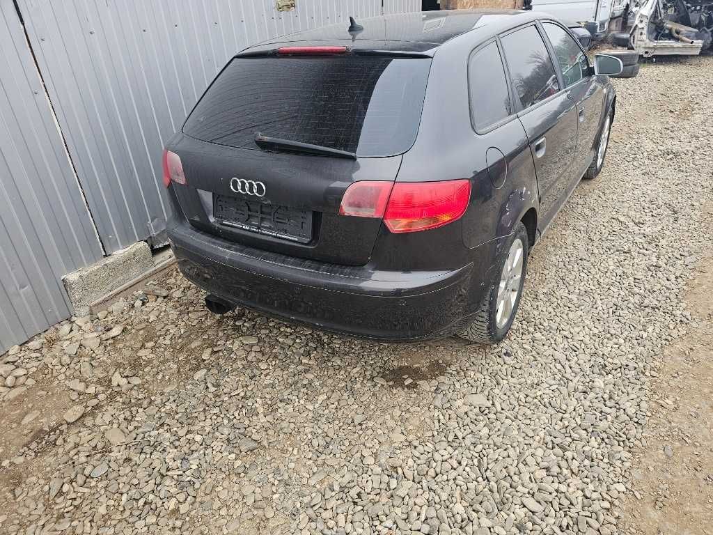 Dezmembrez Audi A3 8P facelift an 2007 DSG cod motor AZV