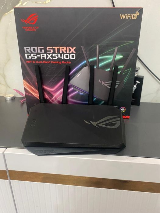 Продам Роутер в хорошем состоянии .