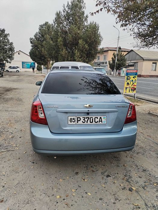 chevrolet lasetti 1.8