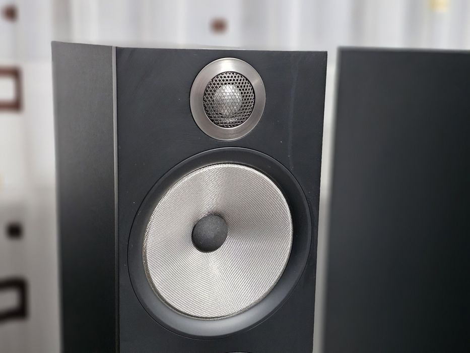 Boxe de podea Bowers&Wilkins 603