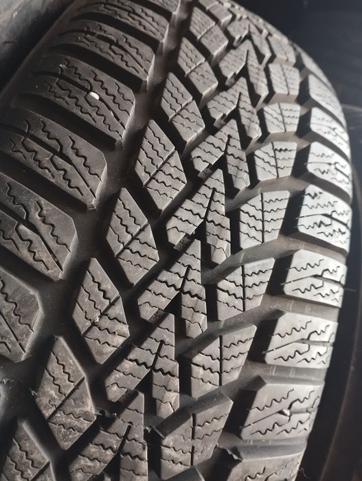 4 anvelope  semi noi 195 65 15 91T  Dunlop Iarna impecabile