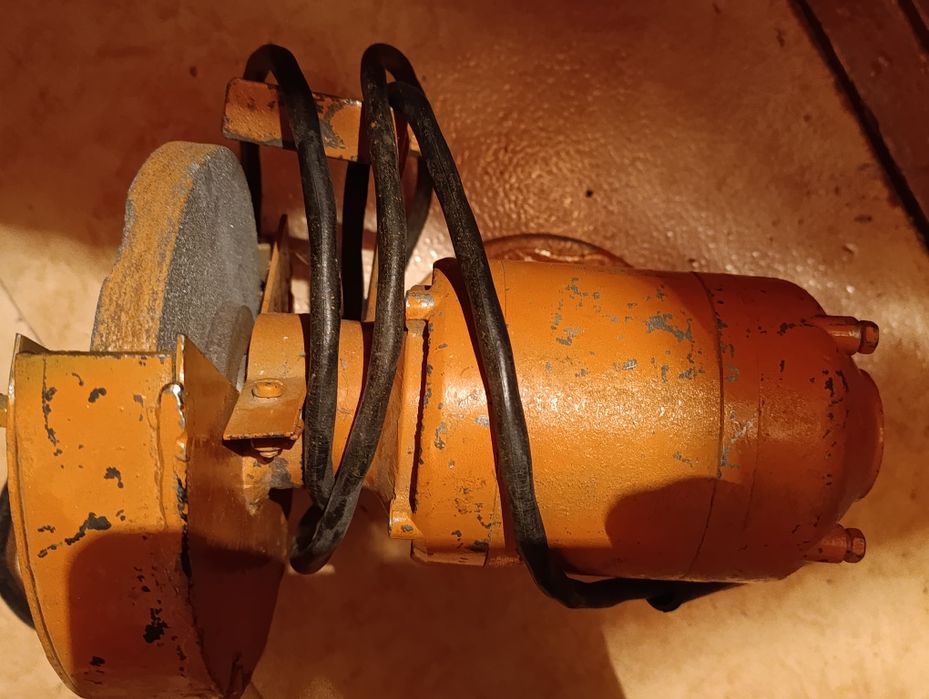 Продам точило в рабочем состоянии