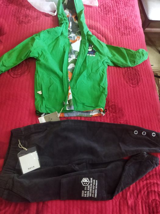 Куртка и брюки на 4/5 лет