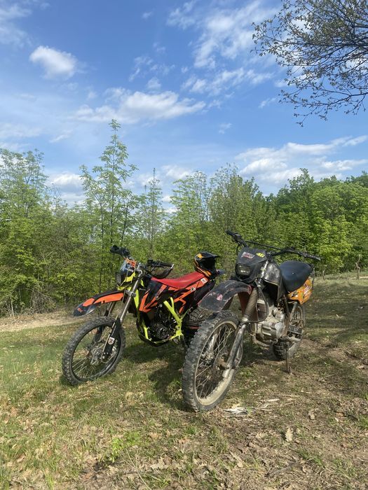 Vand cross 250cc tmmp,crosul functioneaza perfect mai multe detali pri