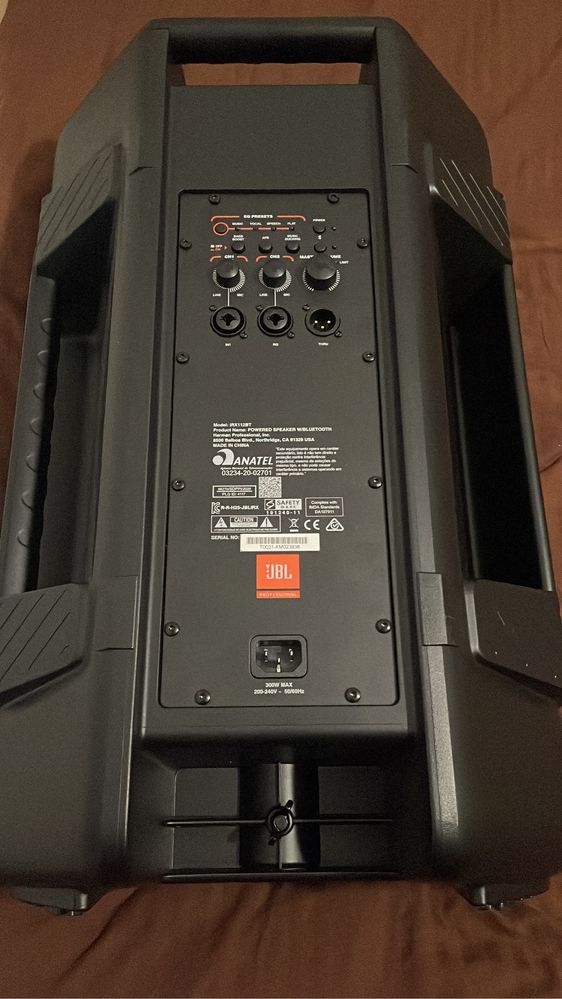 Boxa activa JBL IRX 112 BT