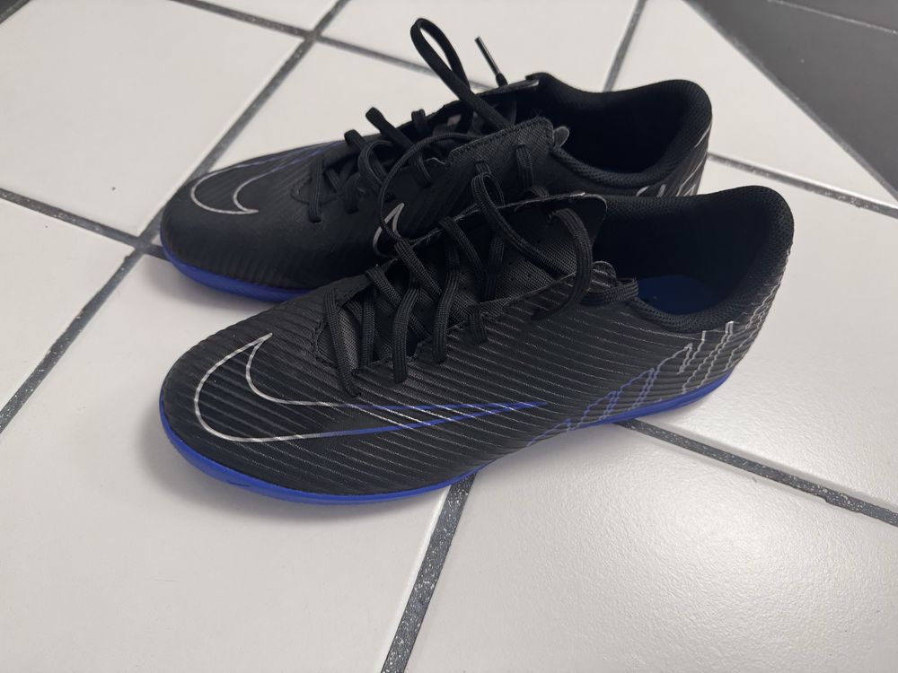 Nike Mercurial Vapor Club обувки за зала ( футзал) Размер 42.5 /27 см