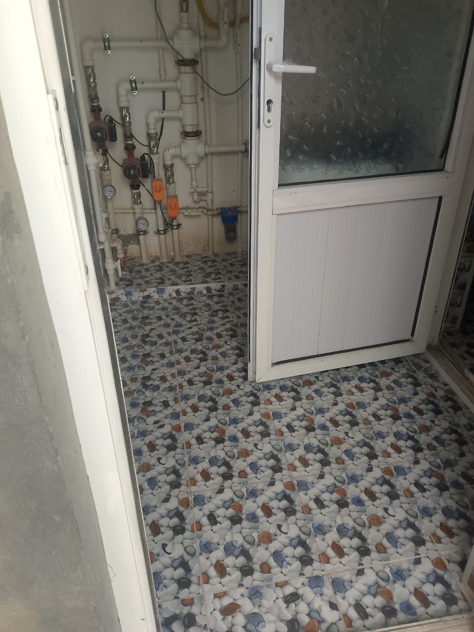 Ijaraga 4 xonalik uchaska 3.5 sotik