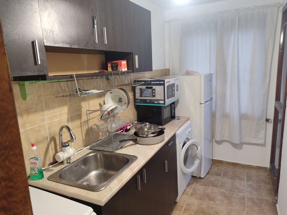 Дава се под наем Двустаен апартамент в Бургас, Център - 66 кв.м за 331.5 € - Снимка #1