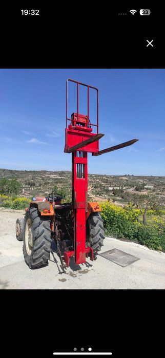 Incarcator Tractor