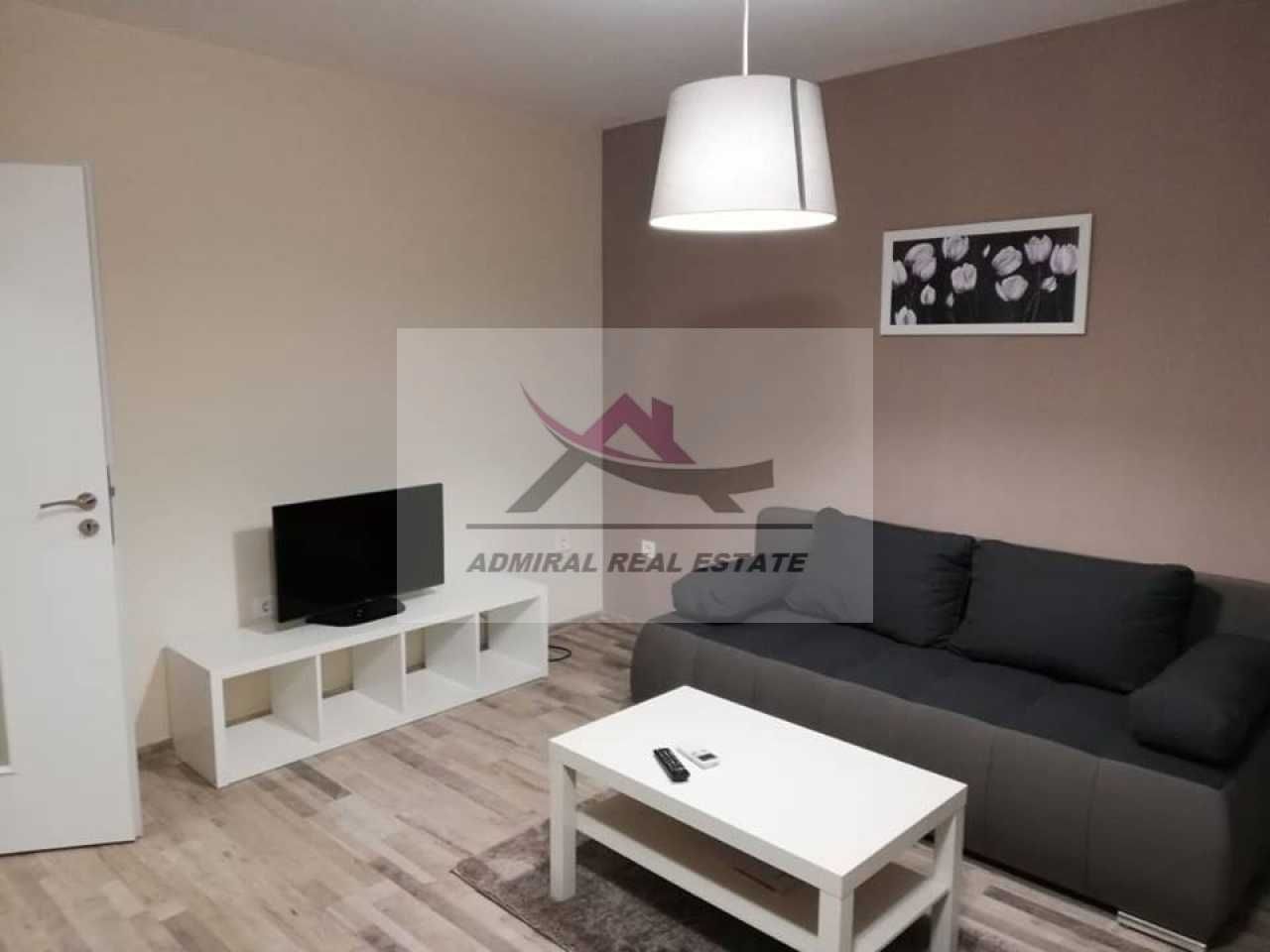 Дава се под наем Двустаен апартамент в Варна, Левски - 68 кв.м за 475 € - Снимка #1
