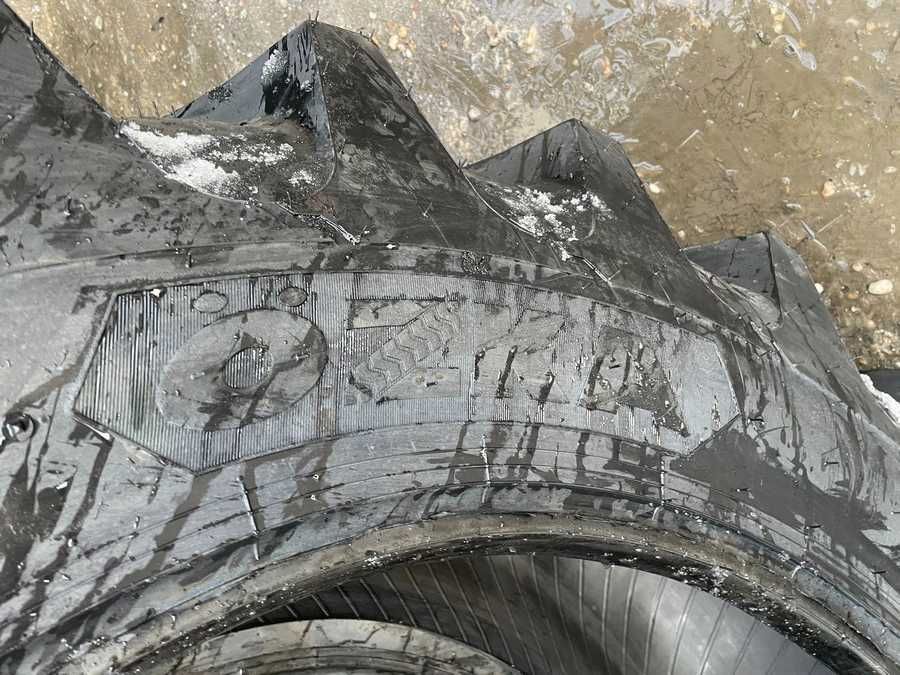 OZKA Cauciucuri noi agricole de tractor spate 520/70R38 Radiale