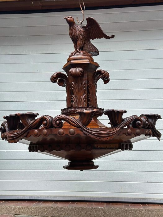 Candelabru vechi de colecție