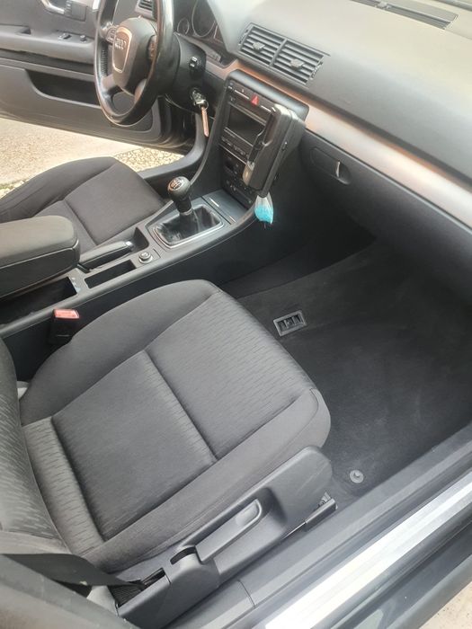 Vand audi a4b7  an fabricație 2007