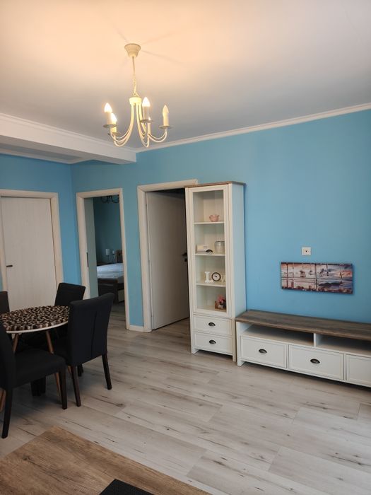 Închiriez apartament 3 camere Florești