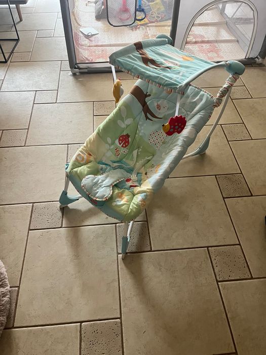 Сгъваем бебешки шезлонг Fisher Price