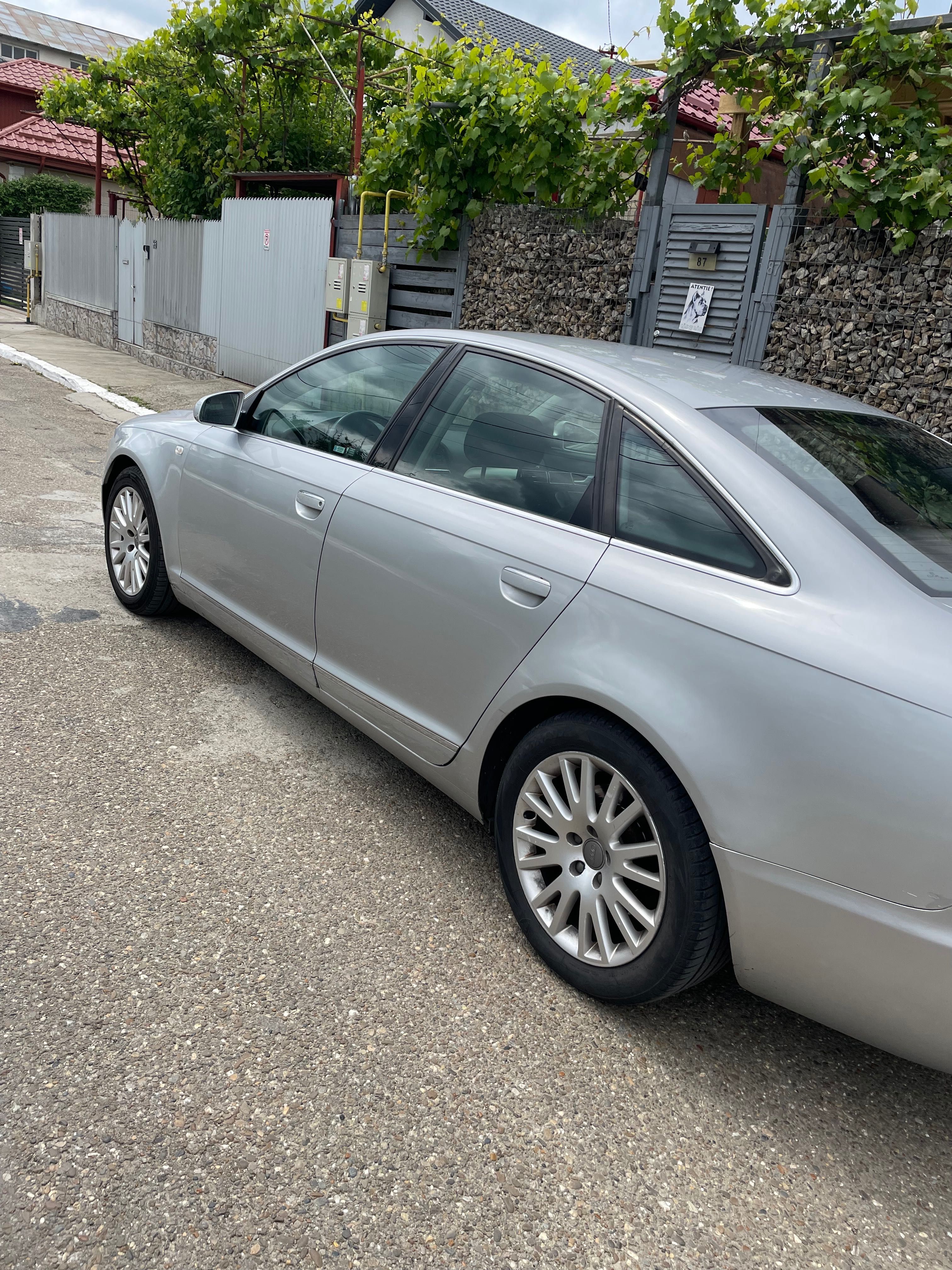 Se vinde audi a6 c6, an 2005, motor 2.4 benzina !