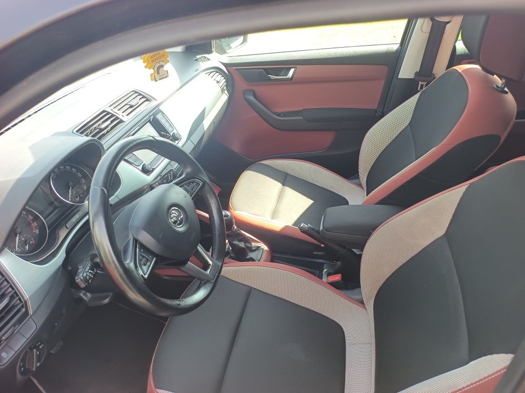 Vând Fabia 1.4d 105 CP Model 2016